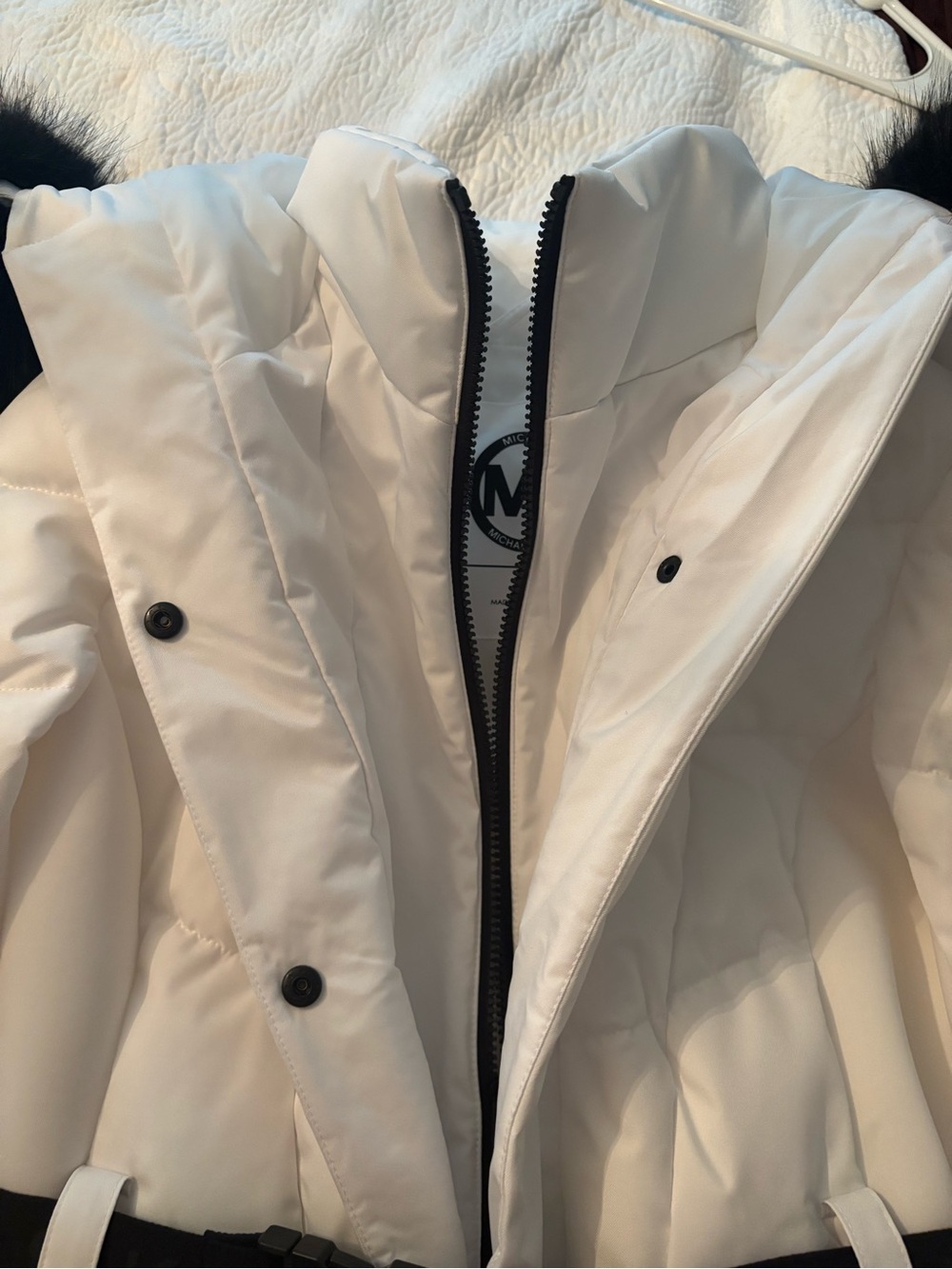 NWT Michael Kors White Belted Puffer Coat with Fur-Trim Hood sz S - Picture 13 of 14